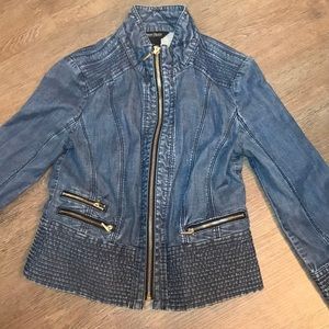 Vintage White House Black Market jean jacket in good condition.